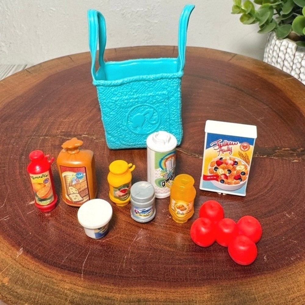 Barbie Pantry Playset Grocery Shopping Bag‎ with Groceries Replacement